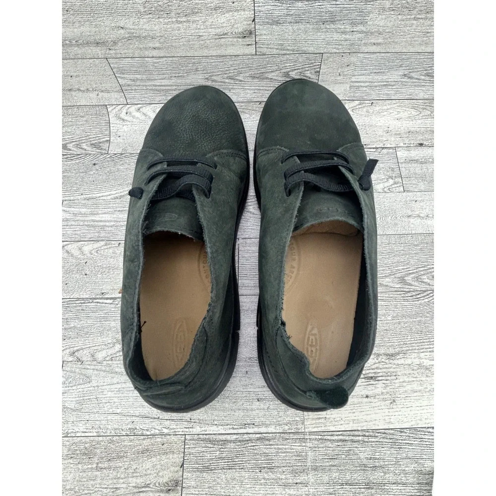 KEEN Mosey Chukka‎ Men Sz 11 Dark Olive Green Leather Minimalist Boots 1029529
